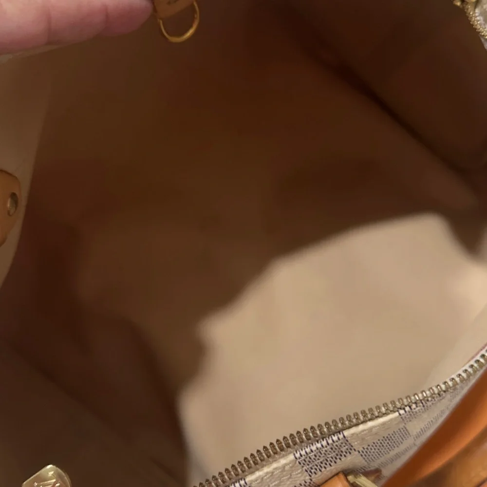 Louis Vuitton Damier Azur Satchel - Cream and Tan 35 - Picture 14 of 16